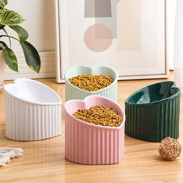 Heart-shaped Ceramic Cat Bowl